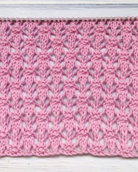 Сетчатый узор спицами