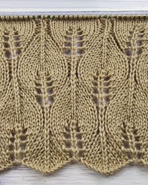 Узор Листья спицами